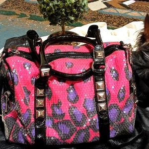 Excellent Betsey Johnson (collector's edition)